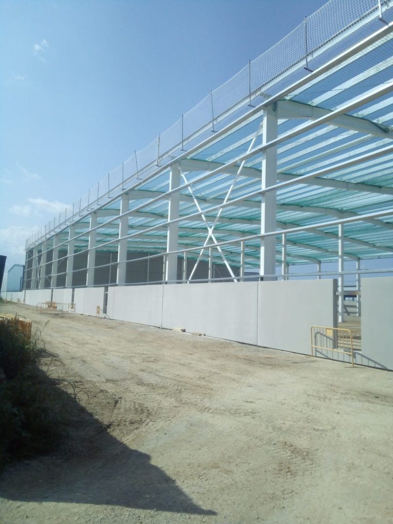 Construcción de una nave industrial